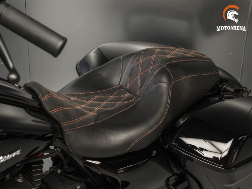 Harley-Davidson Road Glide FLTRXS фото 14