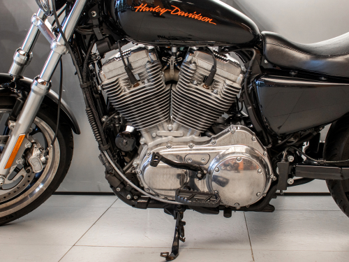 Harley-Davidson Sportster XL883 Superlow фото 14