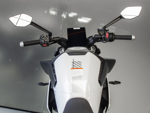 CFMOTO 800NK Advanced  фото 12