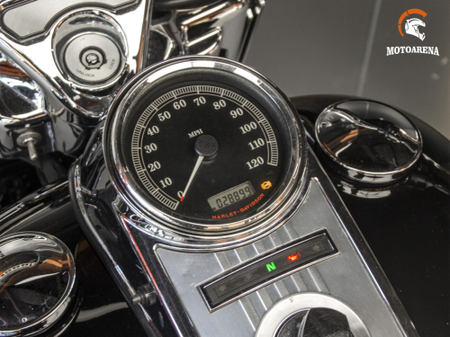 Harley-Davidson Road King-2013 фото 11