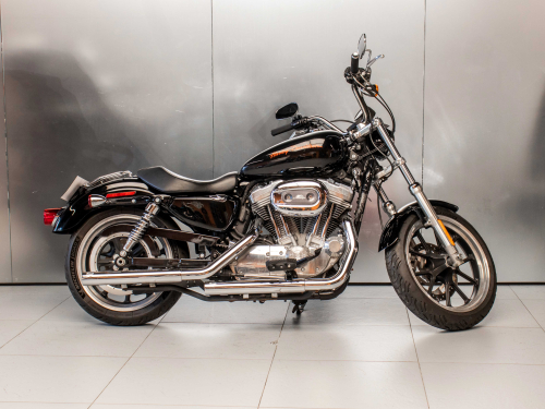 Harley-Davidson Sportster XL883 Superlow фото 3