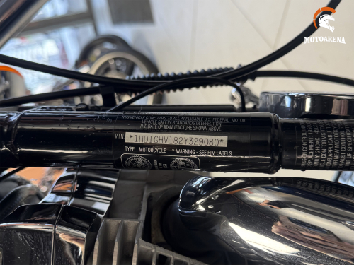 Harley-Davidson Dyna Wide Glide фото 18