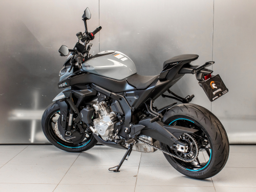 CFMOTO 675NK фото 7