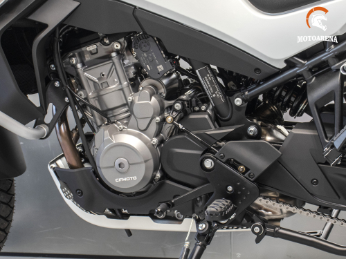 CFMOTO 800MT Explore  фото 13