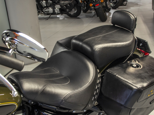 Harley-Davidson Softail Heritage Classic 114 фото 16