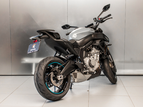 CFMOTO 675NK фото 4