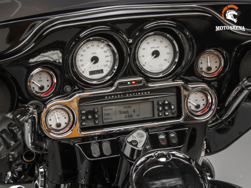 Harley-Davidson Street Glide FLHX фото 11