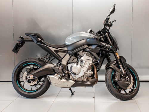 CFMOTO 675NK фото 3