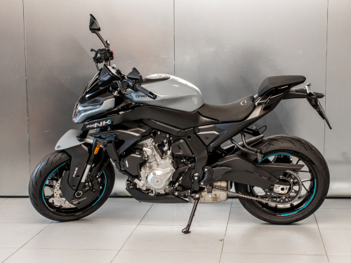 CFMOTO 675NK фото 6