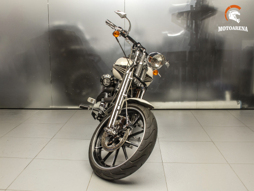 Harley-Davidson Breakout фото 8