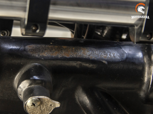 Triumph Bonneville T100 фото 17