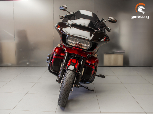 Harley-Davidson CVO Road Glide Limited фото 8