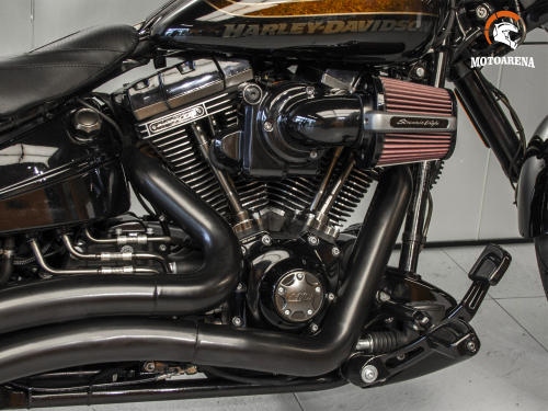 Harley-Davidson Breakout CVO FXSE Pro Street фото 16