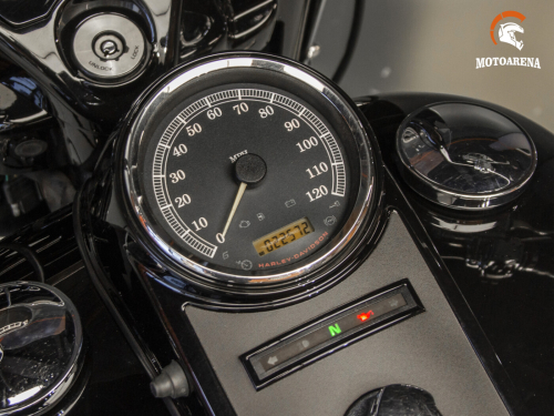 Harley-Davidson Road King-2011 фото 11