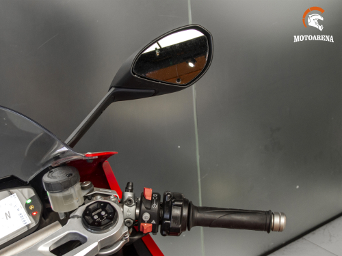 Ducati Superbike Panigale V2 фото 12