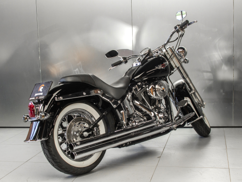 Harley-Davidson Softail Deluxe фото 4