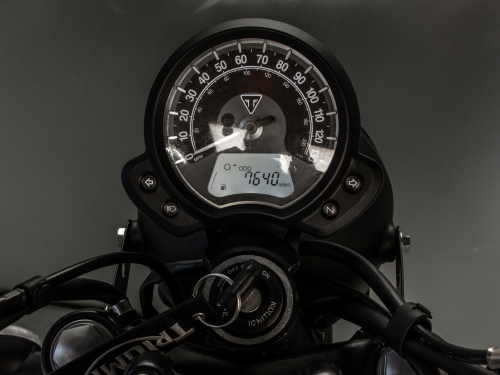 Triumph Scrambler Street фото 11