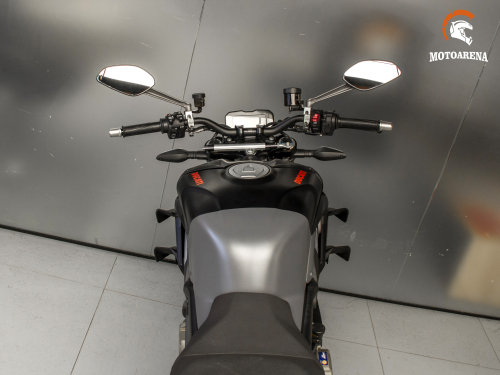 Ducati Streetfighter V4 фото 14