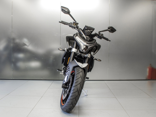 CFMOTO 800NK Advanced  фото 9