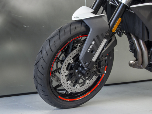 CFMOTO 800NK Advanced  фото 15