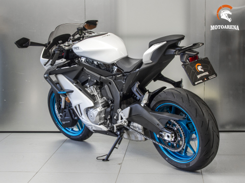 CFMOTO 675SR-R фото 6