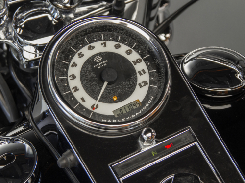 Harley-Davidson Softail Deluxe фото 11