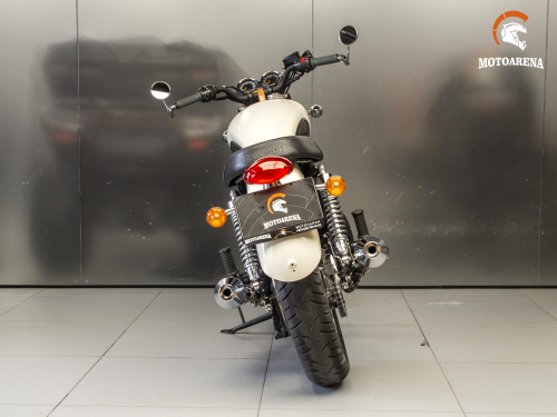 Triumph Bonneville T100 фото 8