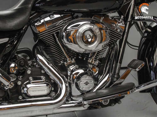 Harley-Davidson Street Glide FLHX фото 14